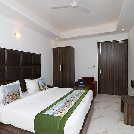 Hotel O Aamara New Delhi Eksteriør billede