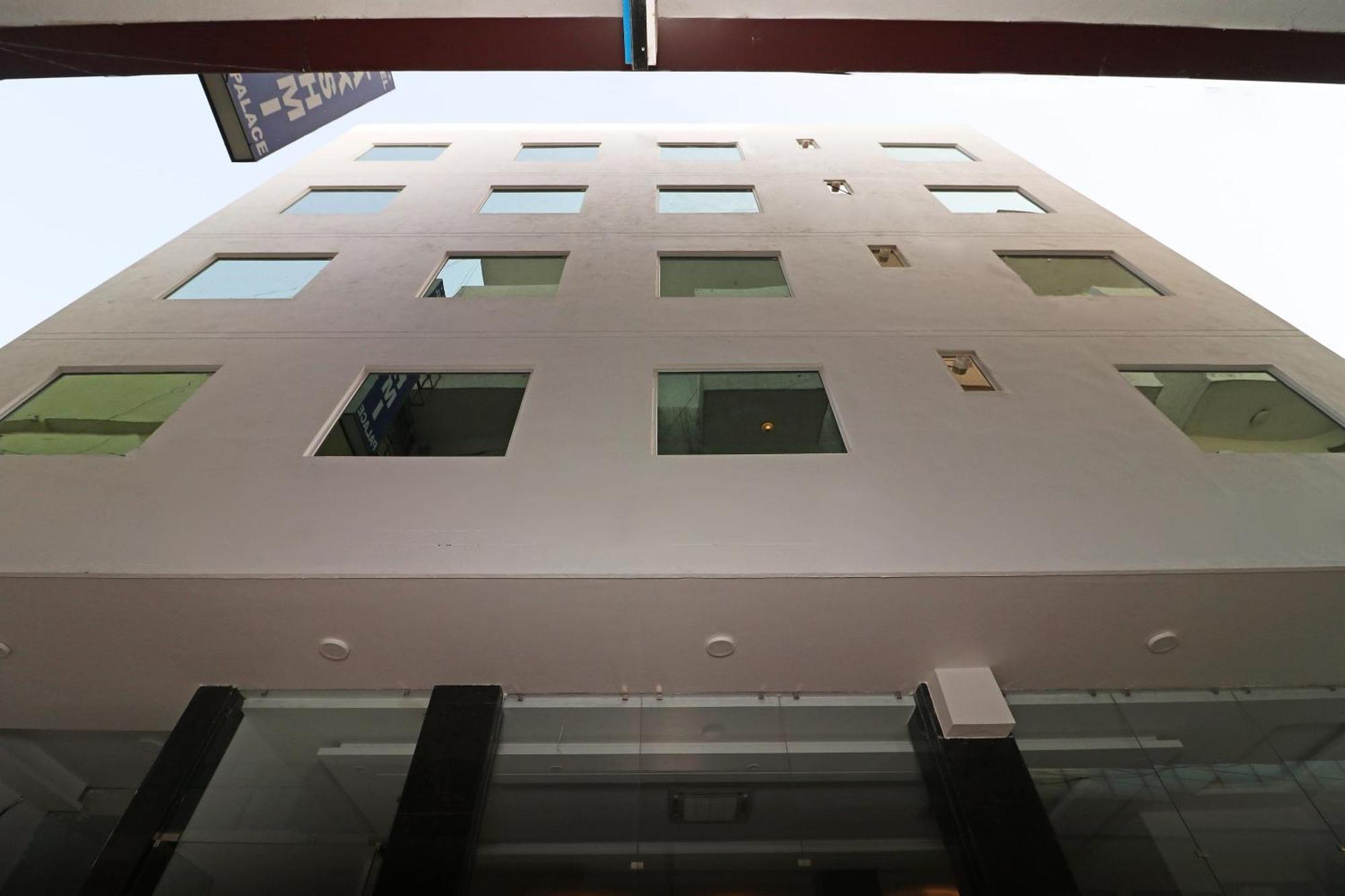 Hotel O Aamara New Delhi Eksteriør billede