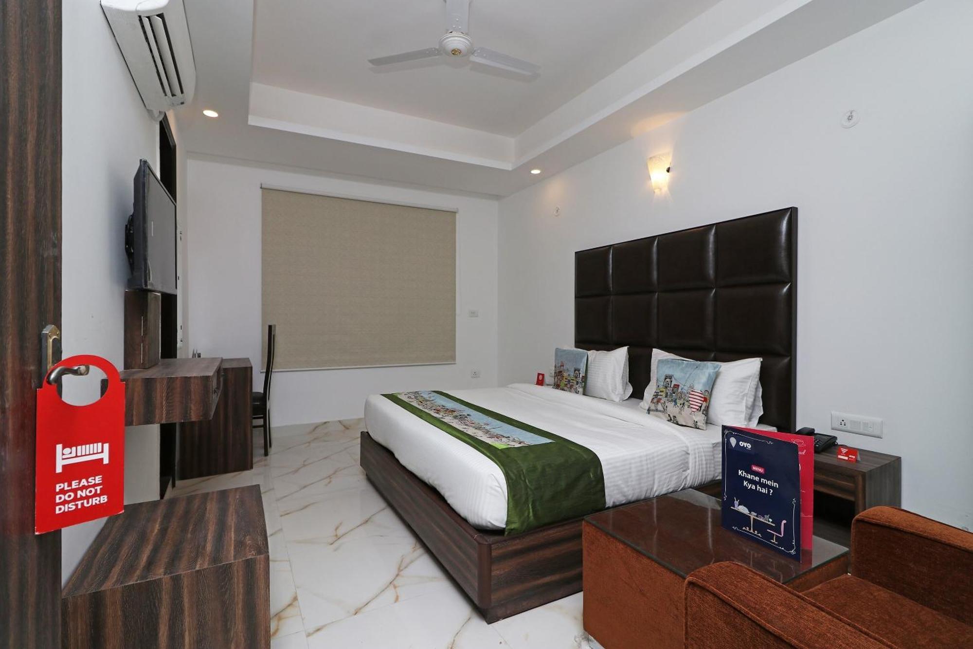 Hotel O Aamara New Delhi Eksteriør billede